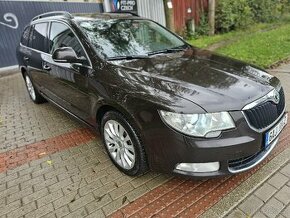 Škoda Superb Combi DSG, 2013, 2.0 TDI