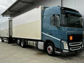 Volvo FH420 6x2R + vlek Walde, Chladírenská souprava - 1