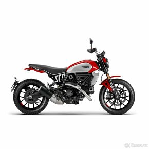 Ducati Scrambler červenou nádrž