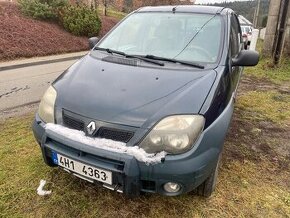 Renault Scenic RX4