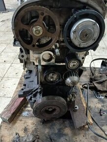 Motor 1.6i 16v 82kw