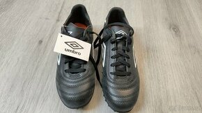 Boty Umbro fotbalové velikost 37.5 nové