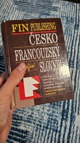 Prodám česko-francouzský slovník