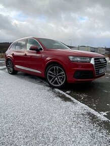 Audi Q7, S-line, odpočet DPH, 7 míst.