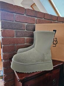 UGG vel.38 nové vcetne krabice original - 1