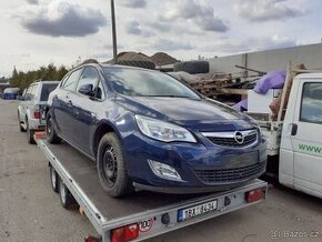 Opel Astra J, 1.4 16V, 74kw, 2011,117tkm, klima - 1