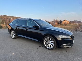 Pronájem ŠKODA SUPERB III 2.0TDI - BOLT, UBER, WOLT, LIFTAGO