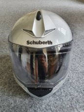 Schuberth C3 PRO s komunikátorem