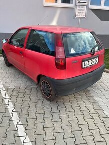 Fiat Punto 1995 najeto 82 tisíc