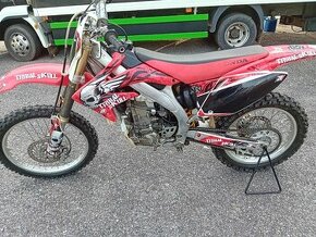 HONDA  CRF 450 R - 1