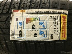 225/55 R17 Pirelli zimní Sottozero 3