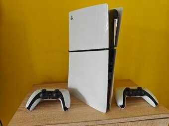 PlayStation 5 Slim + 2 druhý ovladač