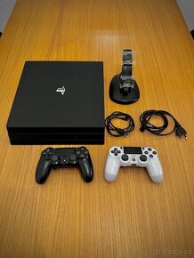 Ps4, Playstation 4 PRO 1T + 2 ovladače