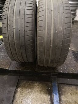 225/40 r18 225/40/18