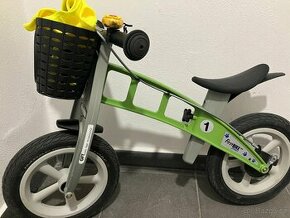 first bike +  kosik a zvonek a vesta