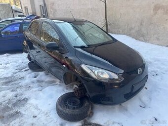 Mazda 2 benzin