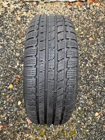 Kumho 205/55 r16