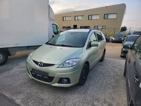 Mazda 5  7 mistni verze r.v 2009