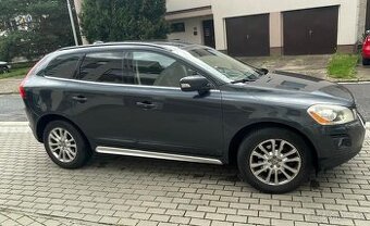 VOLVO XC60, 2,4D5 AWD, 5válec, automat