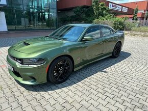 Dodge Charger 6,4 SRT scat pack