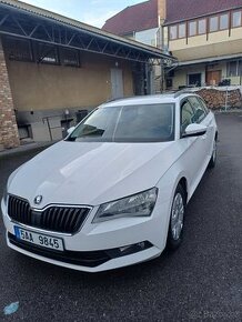 Skoda Superb kombi