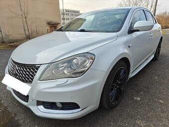 SUZUKI KIZASHI 4x4 (2011,2.4 benzín,CVT)