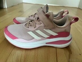 Tenisky Adidas vel. 33