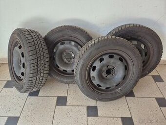 Zimní sada Barum Polaris 5 185/60 R15 84T