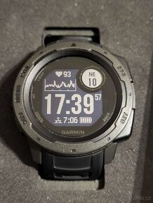 Hodinky Garmin Instinct