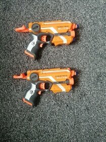 Nerf firestrike 2x