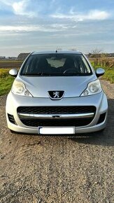 Peugeot 107, 1.0i - 50Kw, pětidveřové hezké auto.