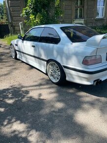 BMW E36coupe swap 325i 141kwZlevněno