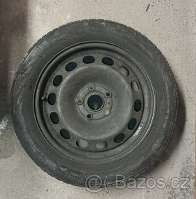 4 ks plech. disků + pneu Nokian 205/55/R16 Zimní  VW