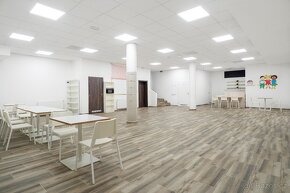 Pronájem komerčního prostoru 160 m² centrum, Vlašim - 1