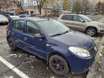 DACIA SANDERO