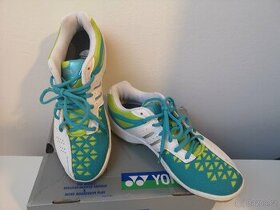 Yonex - Quattro Fit - dámská halová obuv - vel. 39 - NOVÉ