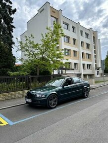 Bmw e46 323i - 1