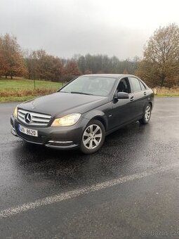 Mercedes Benz W204