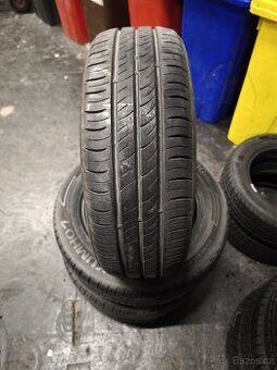 185/60R15 Kumho Ecowing ES01