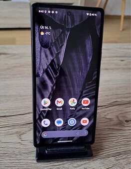 Google Pixel 7a- 6,1" OLED /5G 8GB/128GB/Android 15/ černý