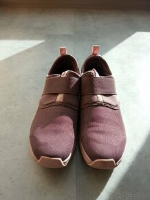 Tenisky slip-on, velikost 40 - DOPRAVA V CENĚ