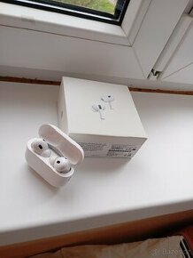 Apple AirPods Pro 2