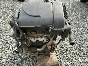 Toyota Yaris II motor 1.0, 51kw. 1KR - 1