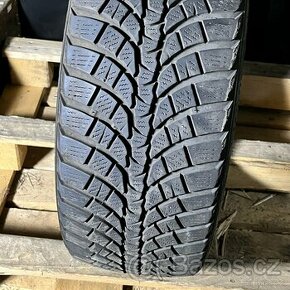 Zimní pneu 225/45 R17 91H Kumho 6mm - 1