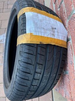 NOVÁ LETNÍ PIRELLI  255/40R18 1kus - 1