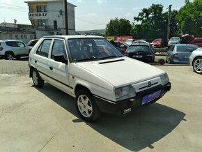 ŠKODA FAVORIT 135