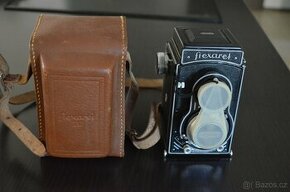 Prodám starožitný fotoaparát Flexalert IV. Kožené pouzdro, n - 1