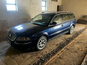 Volkswagen Passat W8 top stav