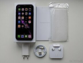 Apple iPhone XR 128GB Black, ZÁRUKA - PĚKNÝ - 1