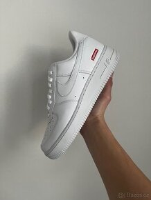 Nike air force 1 Supreme white